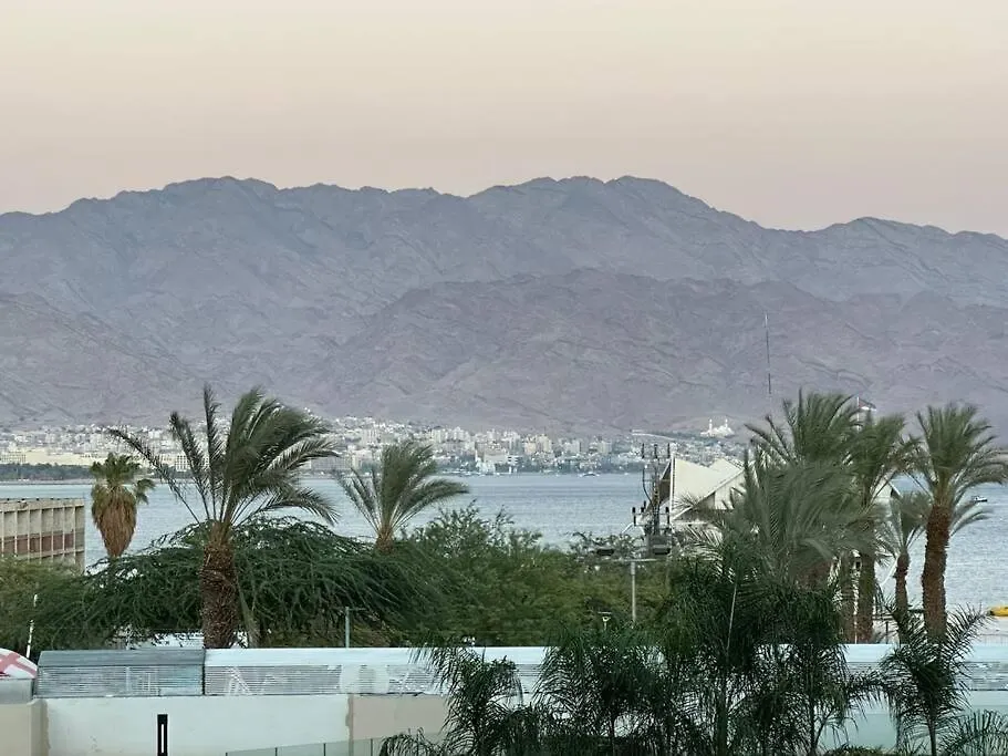 אואזיס דירת חדר שינה וסלון עם נוף מדהים - By Edom Apartment Eilat Israel
